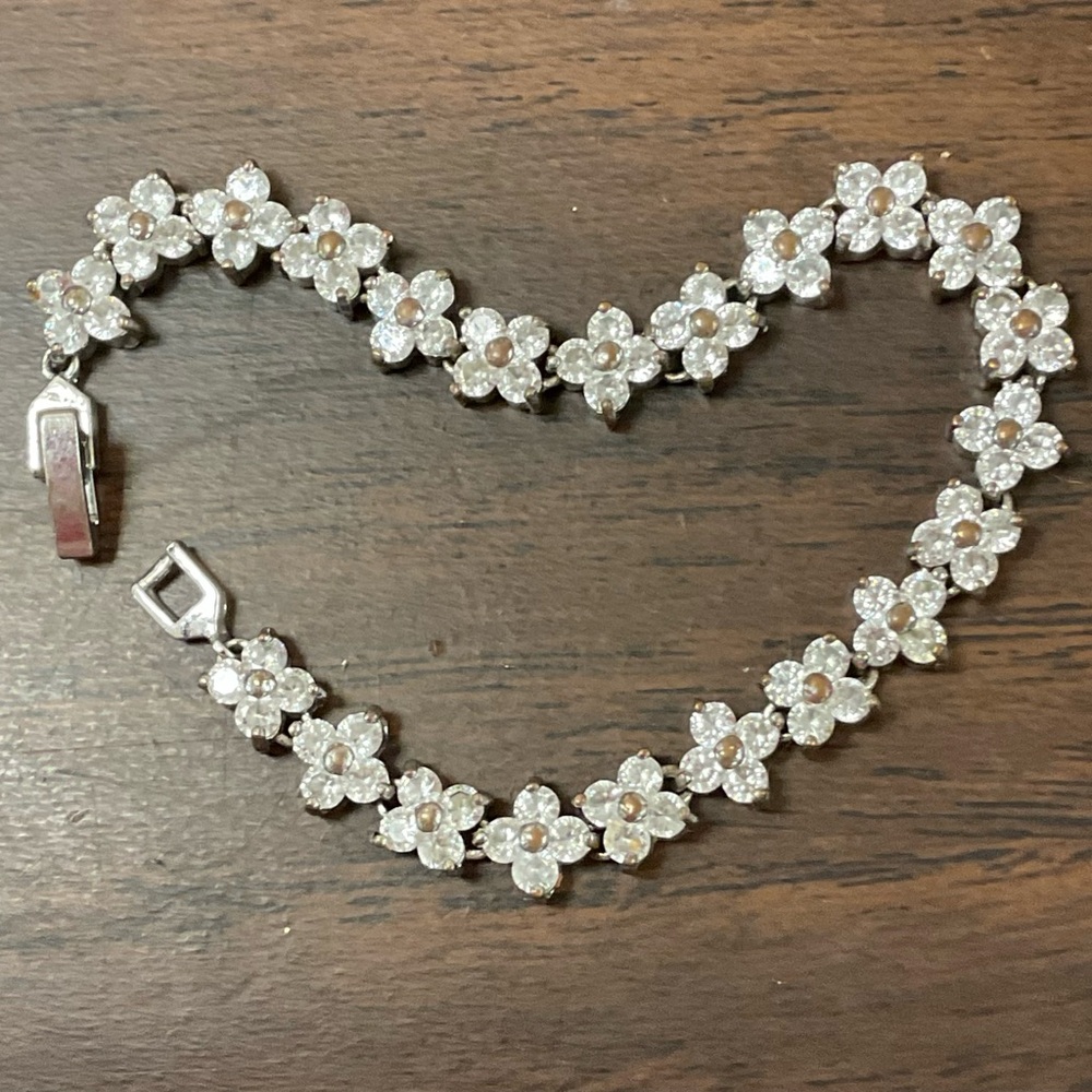 Silver Bracelet with Gold Studded Gem Flowers